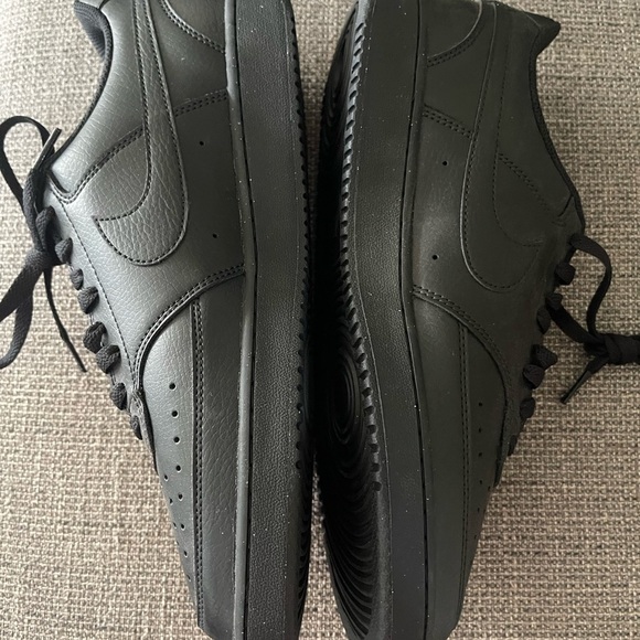 MEN'S NIKE AIR FORCE 1 LOW CASUAL SHOES NWT - Picture 4 of 8